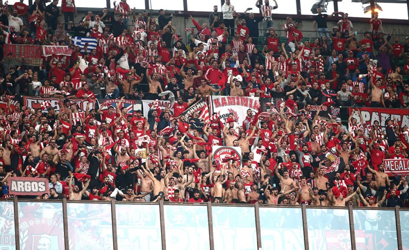 Με το λαό του κόντρα στην Μπέτις!