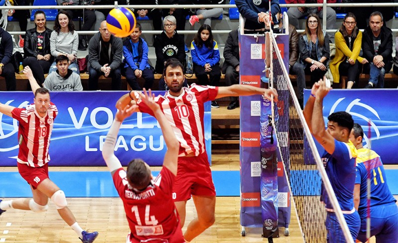 Έκανε το 4/4, επέστρεψε στην κορυφή