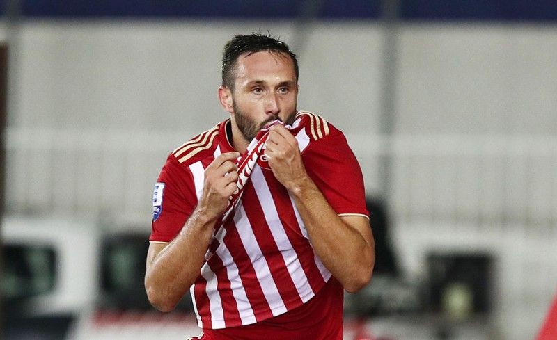 «Να μας σέβεστε! 44...»