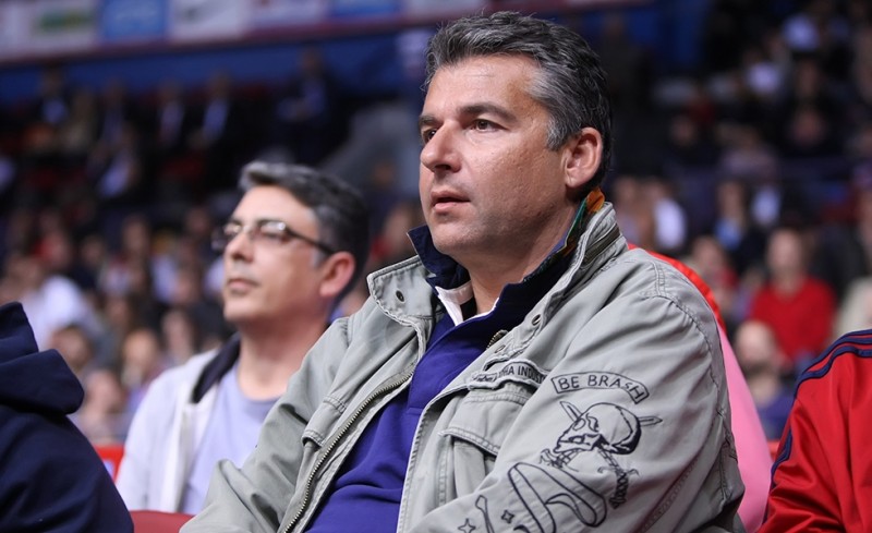 ÎÎ±Î¹ Î¿ ÎÎ¹Î¬Î³ÎºÎ±Ï ÏÏÎ¿ Î³Î®ÏÎµÎ´Î¿