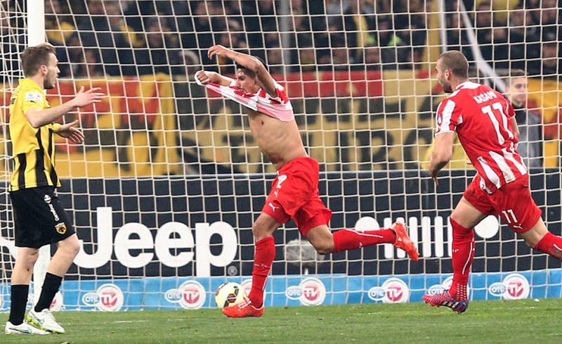 Ωραίος ο Χάρα! Δεν ξεχνάει τον Ολυμπιακό (photo)