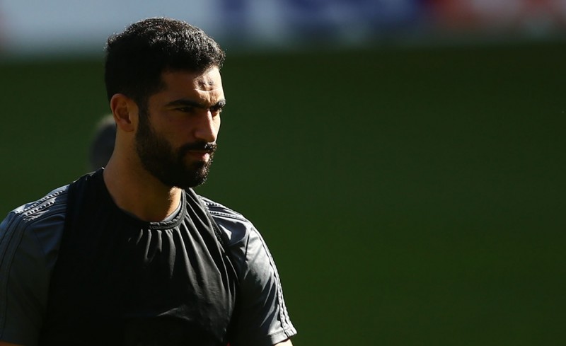 «Έχει συμβόλαιο»