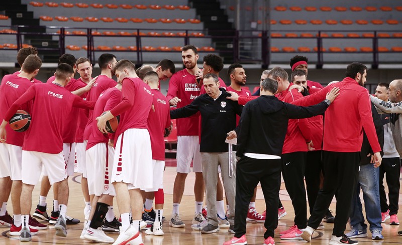 Όλοι μέσα για Χολαργό