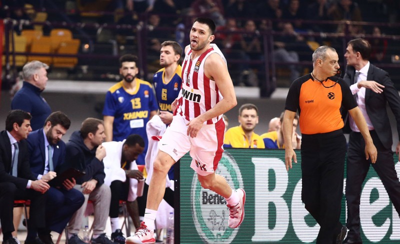 Η Ευρωλίγκα για τον καυτό Παπανικολάου