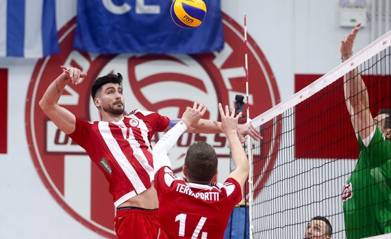 Ολυμπιακός-Φοίνικας Σύρου 1-3 σετ (Τελικό)