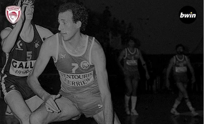 «Ερυθρόλευκες» ευχές σε Καμπούρη (photo)