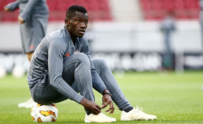 Περιμένει τον Καμαρά...