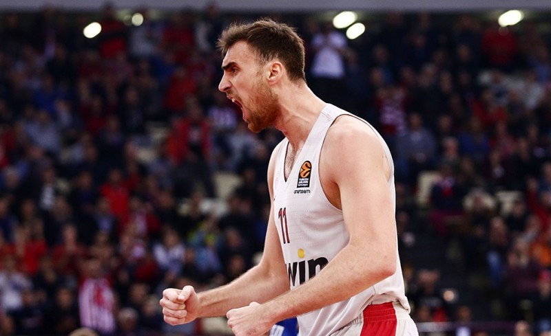 Μιλουτίνοφ the great! (Video)