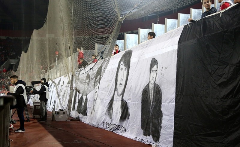 Ο λαός του Θρύλου δεν ξεχνά... (photos)