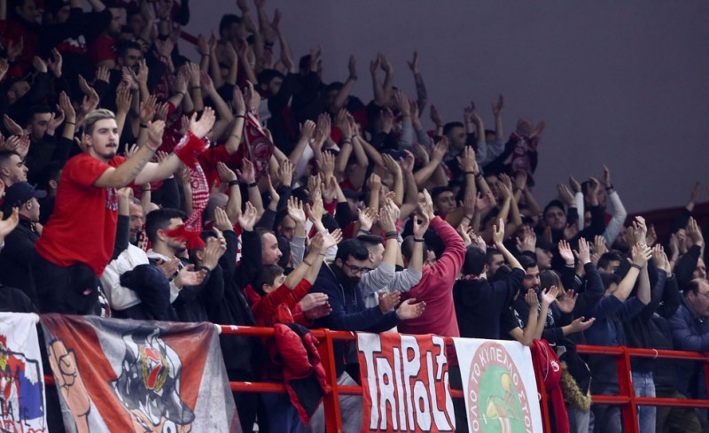 Φανταστικός ο λαός του Θρύλου (videos)