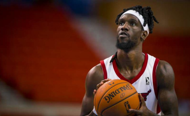 Παρασκευή στην Ελλάδα ο Ουέμπερ!