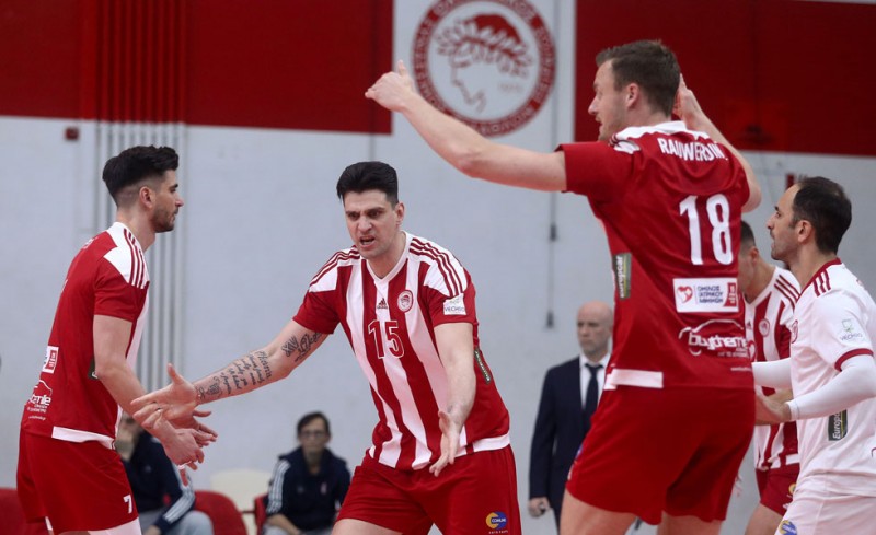 Με ανατροπή ο Αυτοκράτορας και... το Λιμάνι είναι βαθύ!