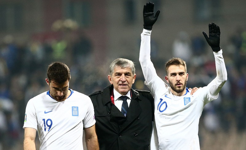 Συνεχάρη τον καυτό Φορτούνη!