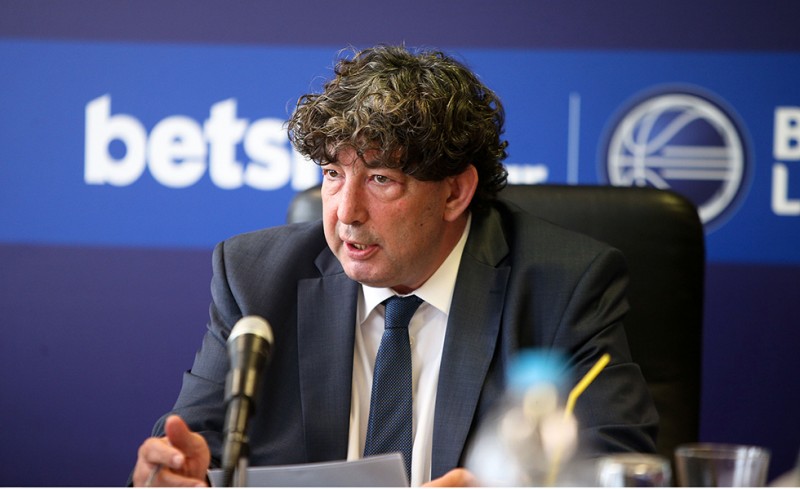 Εξελέγη και πάλι πρόεδρος του ΕΣΑΚΕ Ο Γαλατσόπουλος