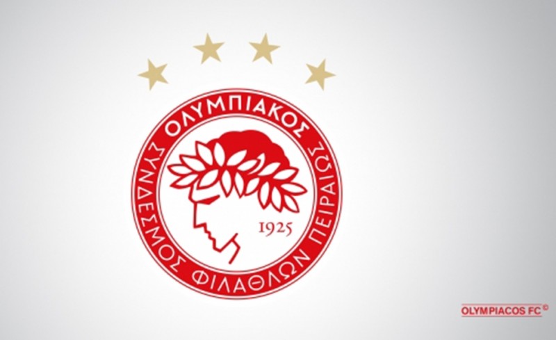 «Τιμή και δόξα στον Ολυμπιακό μας»