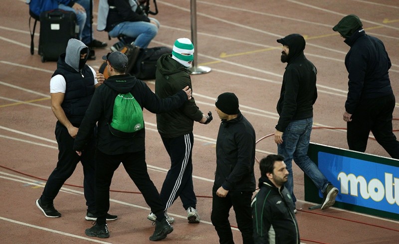 Δεν έγινε τίποτα, απλώς έχασε την όρασή του...