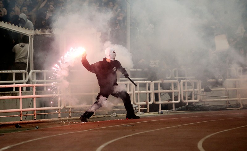 Ξενερώστε μας κι άλλο...