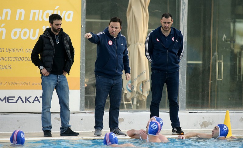 «Μόνο νίκη, θέλουμε βροντερό παρών του κόσμου»