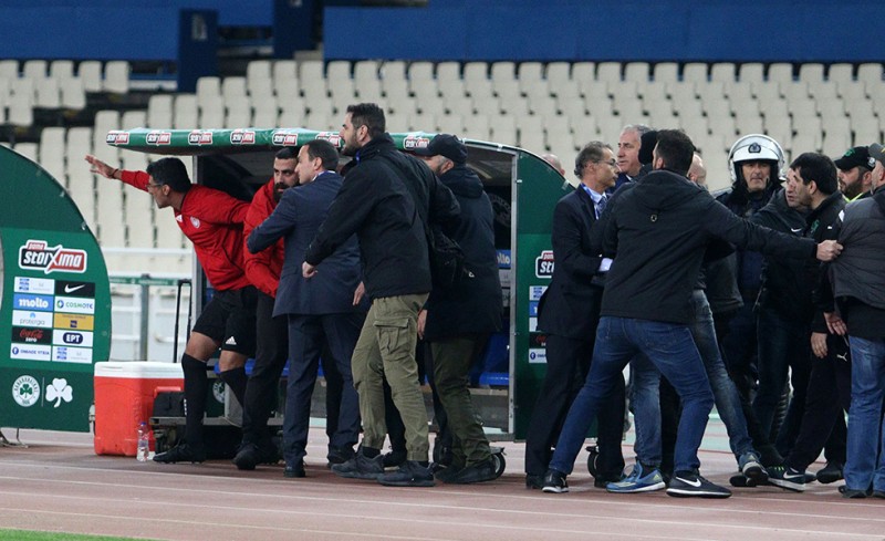 Παραδοχή Παναθηναϊκού ότι υπάλληλοί του επιτέθηκαν στον πάγκο