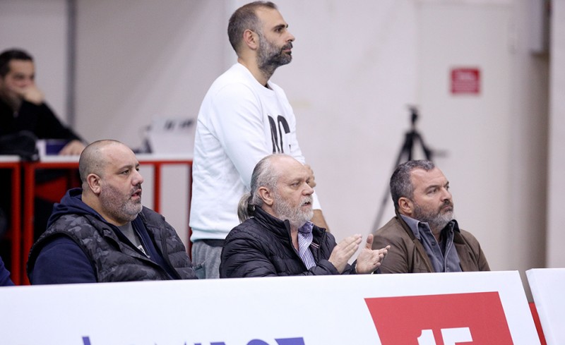 Από κοντά στον Ερασιτέχνη ο Καραπαπάς!