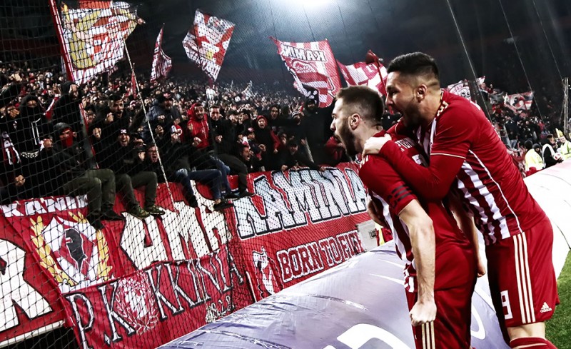«Είστε και όλοι ΕΣΕΙΣ που μας κάνουν οικογένεια» (photo)