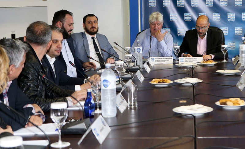 Δεν κάνει πίσω ο Ολυμπιακός! Εξώδικο για Γκαγκάτση!