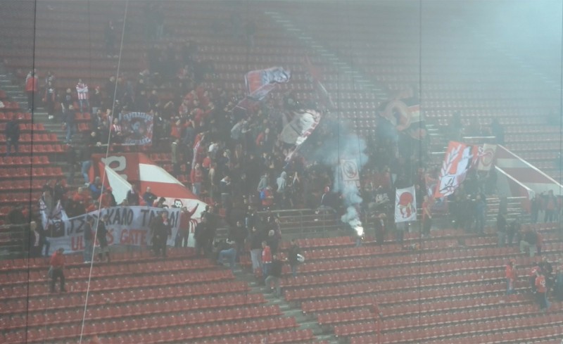 Είναι τρελοί αυτοί οι Ολυμπιακοί! (video)