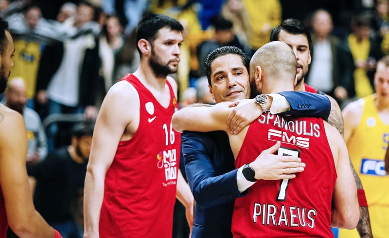 «Ξέρω τι γίνεται στο ελληνικό μπάσκετ»