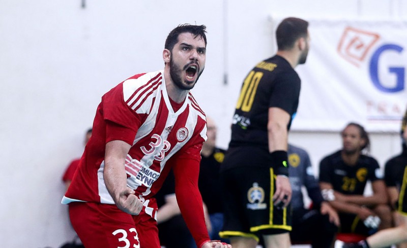 Τον Θρύλο θα τον σέβεστε! 2-1 και φουλ για κούπα στο ΟΑΚΑ!