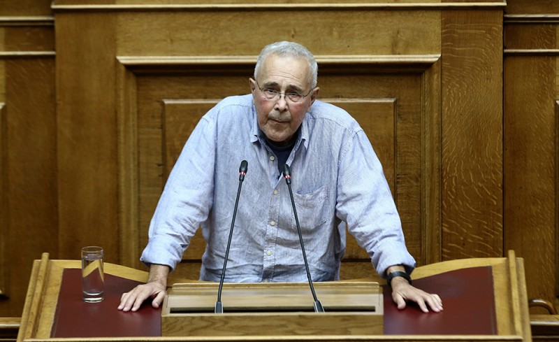 Μαρτυράνε από μόνοι τους...