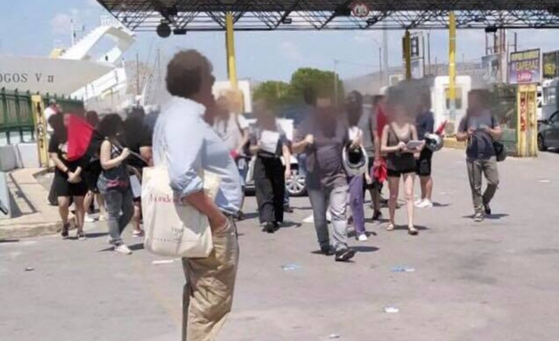 «Δεχθήκαμε απρόκλητη επίθεση από άνανδρη ομάδα»