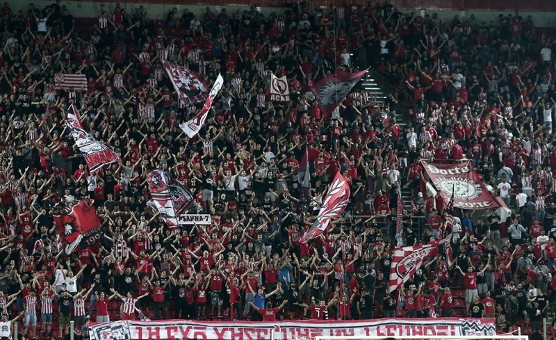 Λιγότερα από 400 εισιτήρια για το sold out!