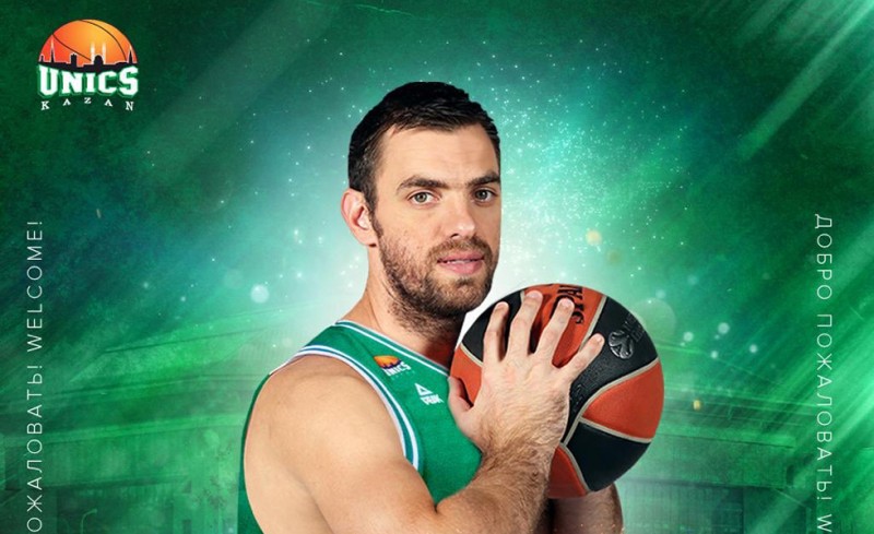 Επίσημα στην Ούνικς Καζάν ο Μάντζαρης