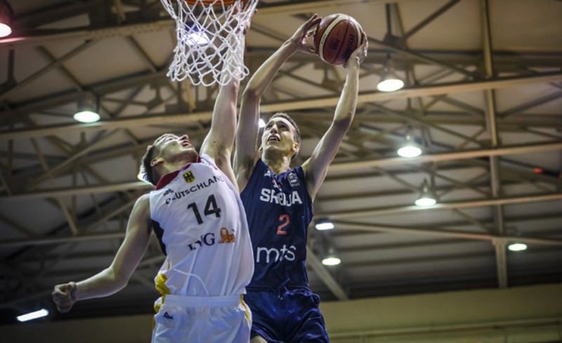 Απίθανα πράγματα από Ποκουσέφσκι!