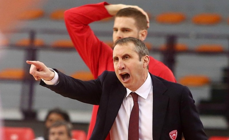 «Η οικογένεια του Ολυμπιακού στο πλευρό σου»