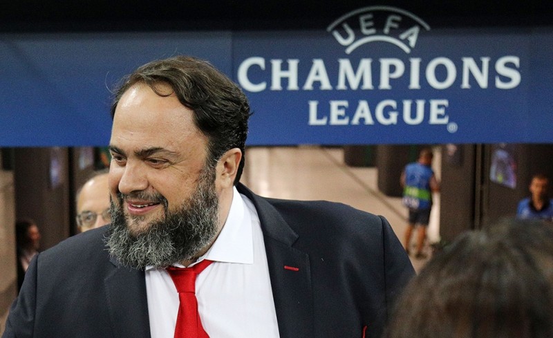 Μαζί και ο ηγέτης του Θρύλου!