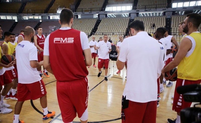 Η πρώτη «ερυθρόλευκη» προπόνηση (photos)