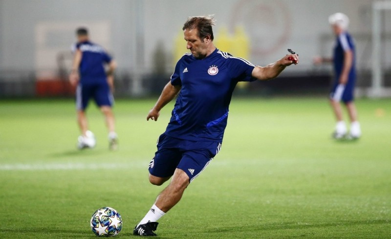 Όλοι στη διάθεση του Μαρτίνς