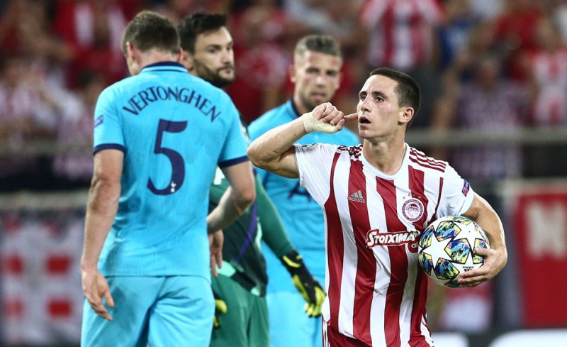 Την γκολάρα του Ποντένσε θυμήθηκε η UEFA (video)