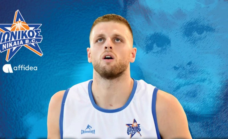 Δανεικός στον Ιωνικό Νίκαιας ο Χαραλαμπόπουλος