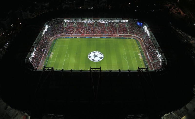 Ώρα να αρχίσουμε ξανά: Με Θρύλο το βίντεο του Champions League!