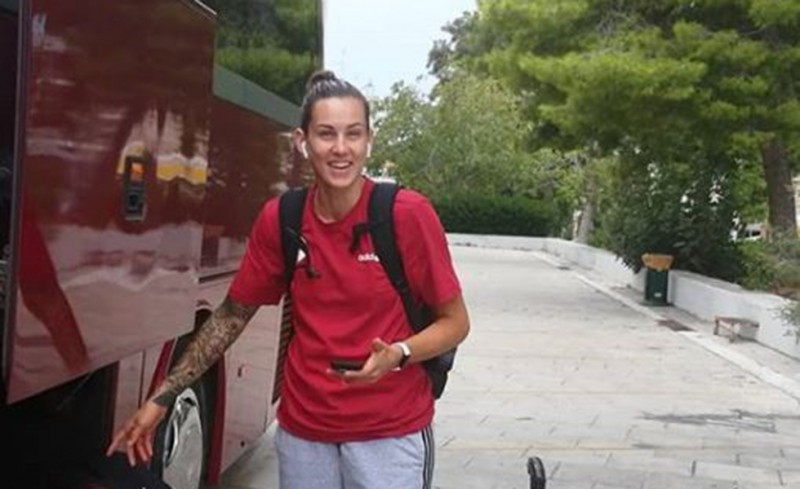 Η αναχώρηση των γυναικών (photos)