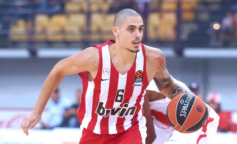 Μέσα ο Κόνιαρης, εκτός ο Χαπ