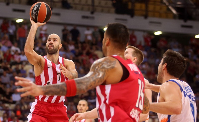 Όταν βγαίνουν μπροστά οι αρχηγοί...