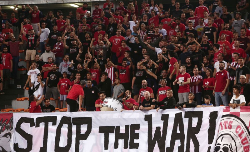 «Σταματήστε τον πόλεμο»