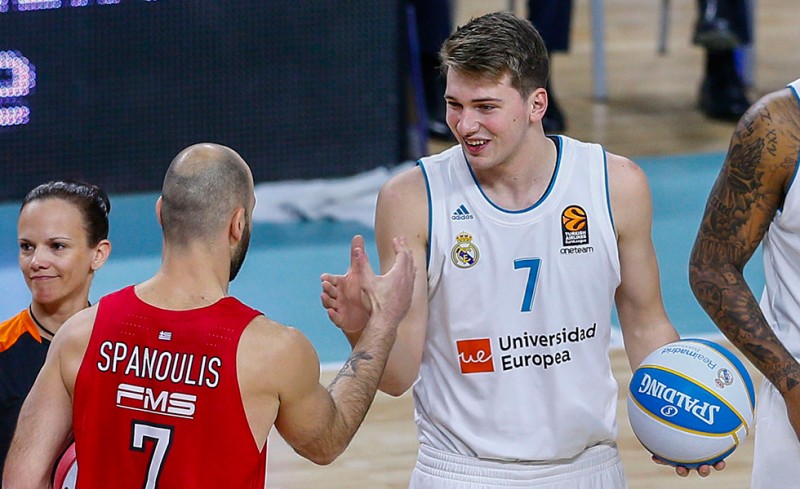 Ο Ντόντσιτς για Λεμπρόν και Σπανούλη! (video)