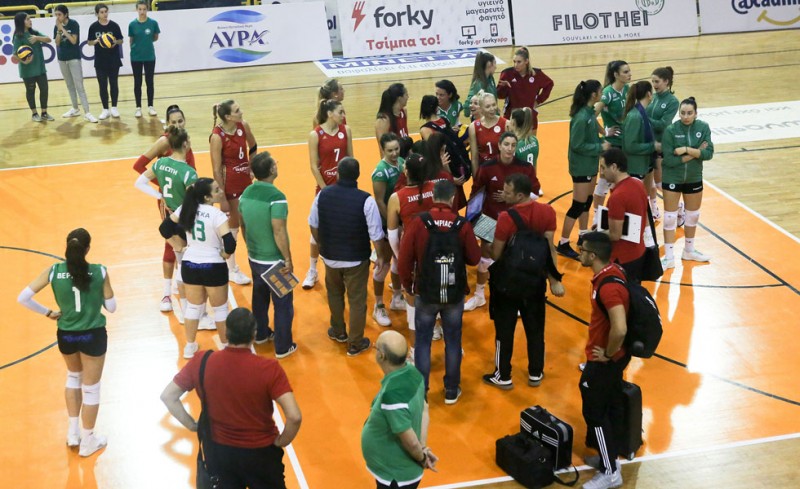 Αίσχη στο Μαρούσι και ντου στον πάγκο του Θρύλου!