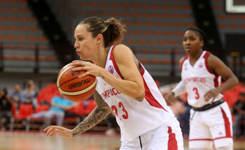 Πανευτυχής στην Εθνική Ελλάδος η Γέμελος (photo)