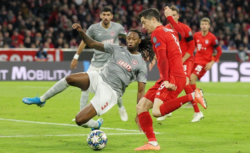 «Οι νέοι φοβούνται να μιλήσουν...»