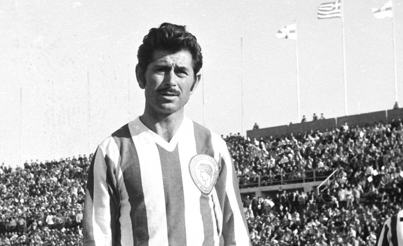 Πένθος στην οικογένεια του Ολυμπιακού! «Έφυγε» ο Ηλίας Ρωσίδης